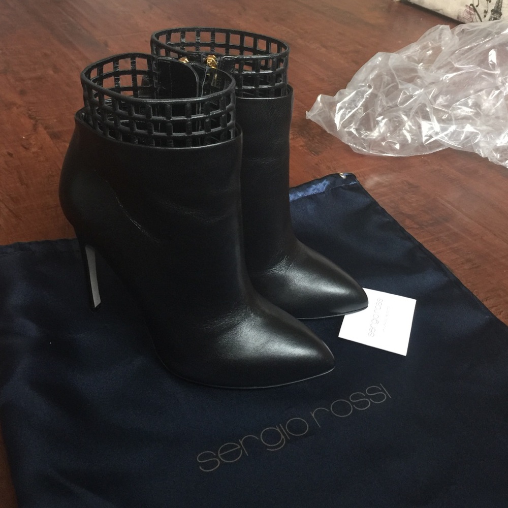 Sergio Rossi heel boots